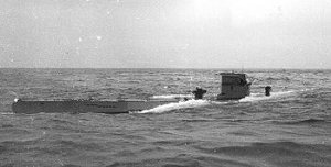 Ein aufgetauchtes deutsches U-Boot